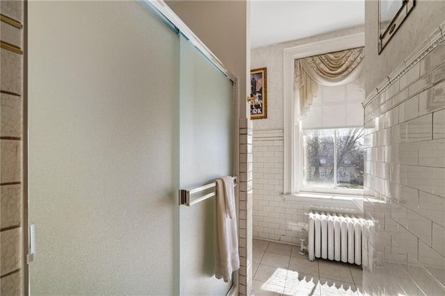 1 Hawthorne Place, Independence, MO 64052