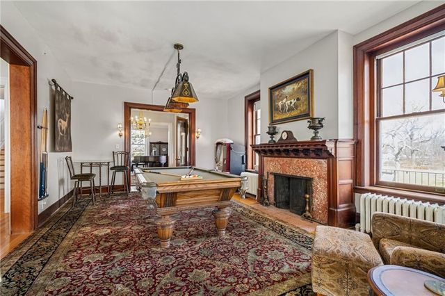 1 Hawthorne Place, Independence, MO 64052