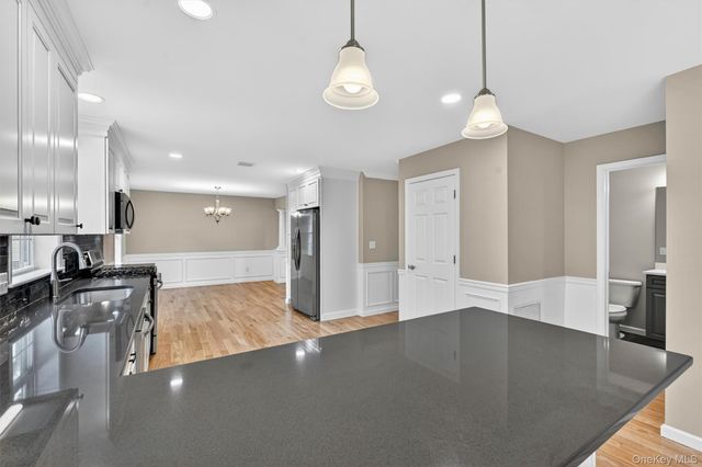 30 Wavey Willow Lane, Montgomery, NY 12549