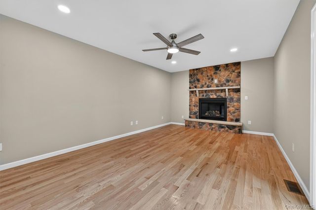 30 Wavey Willow Lane, Montgomery, NY 12549