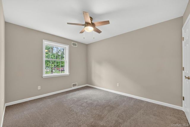 30 Wavey Willow Lane, Montgomery, NY 12549