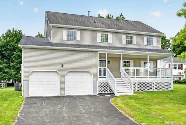 30 Wavey Willow Lane, Montgomery, NY 12549