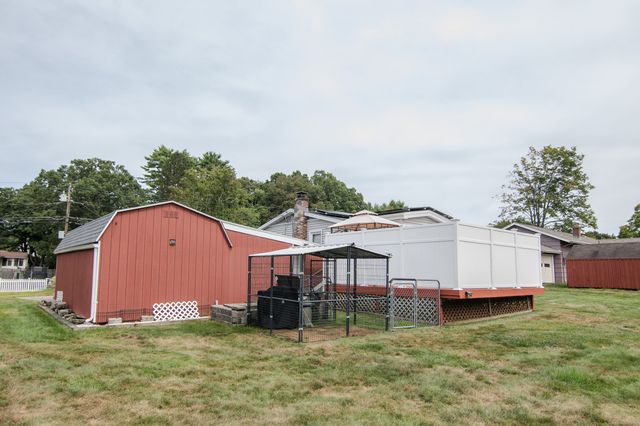 32 Breault Street, Putnam, CT 06260