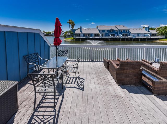 209 Ocean Dunes Circle, Jupiter, FL 33477