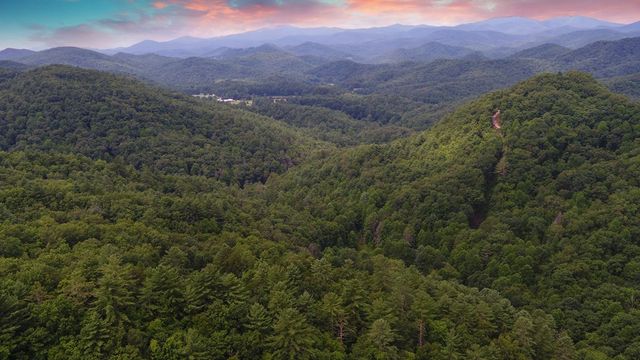 173 Louing Creek Trail, Clayton, GA 30525
