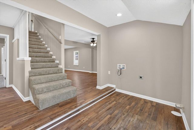 2753 W Nichols Street, Springfield, MO 65803