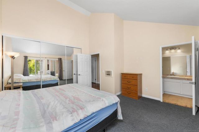 930 Via Mil Cumbres 142, Solana Beach, CA 92075