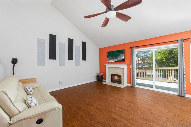 930 Via Mil Cumbres 142, Solana Beach, CA 92075