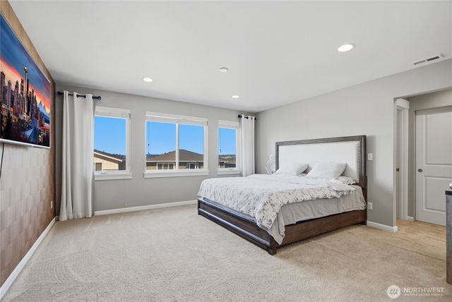 20018 91st PL S, Kent, WA 98031
