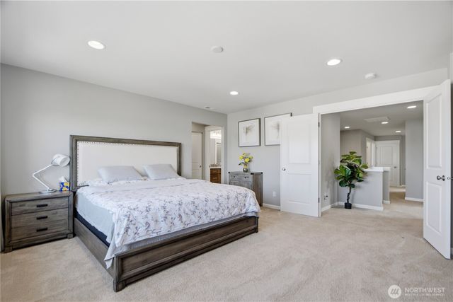 20018 91st PL S, Kent, WA 98031