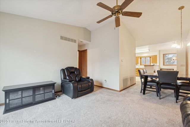 5041 Willoughby Road 4, Holt, MI 48842