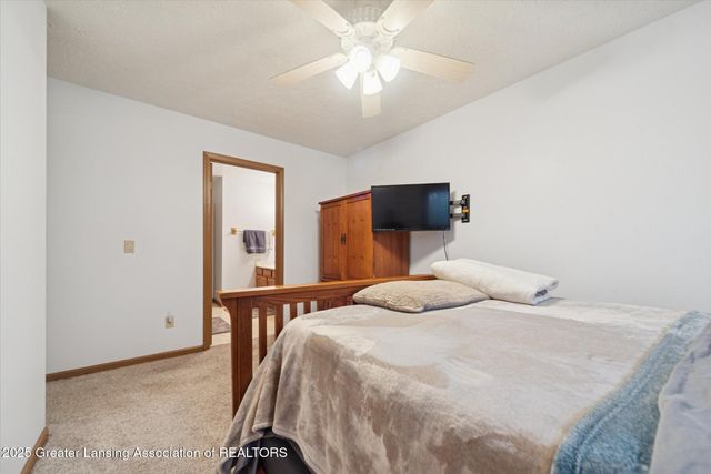 5041 Willoughby Road 4, Holt, MI 48842