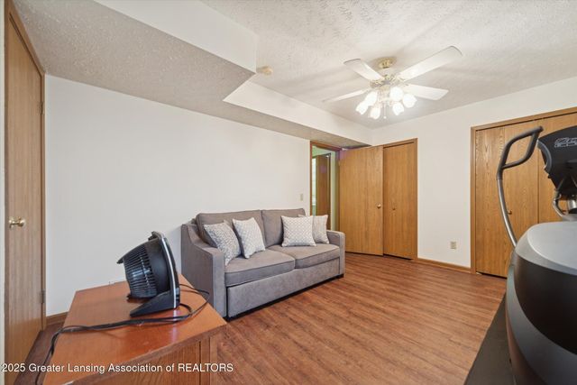 5041 Willoughby Road 4, Holt, MI 48842