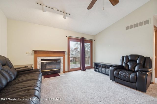 5041 Willoughby Road 4, Holt, MI 48842