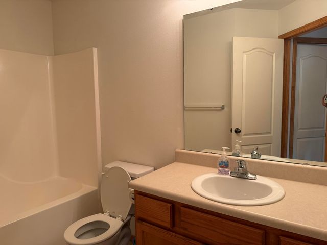 1212 S 15th Street, Ozark, MO 65721