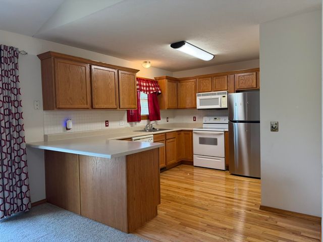 1212 S 15th Street, Ozark, MO 65721