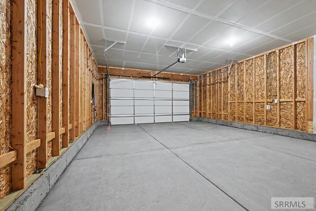 3090 Elixir Road, Ammon, ID 83406