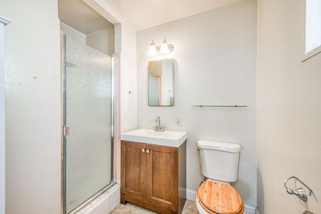 51 San Jose Avenue, Clovis, CA 93612