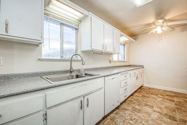 51 San Jose Avenue, Clovis, CA 93612