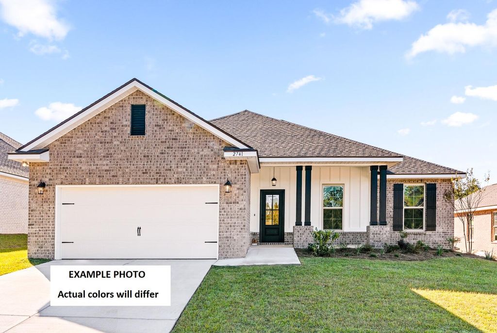 2701 Louis Circle, Crestview, FL 32536