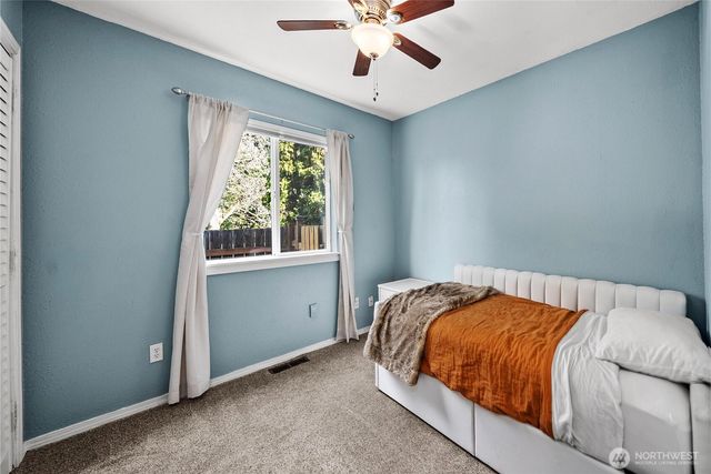 127 Bremerton Boulevard W, Bremerton, WA 98312