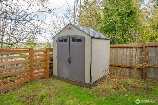 127 Bremerton Boulevard W, Bremerton, WA 98312