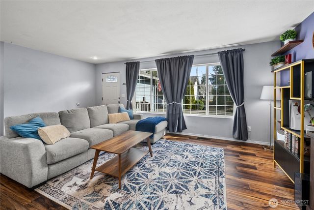 127 Bremerton Boulevard W, Bremerton, WA 98312