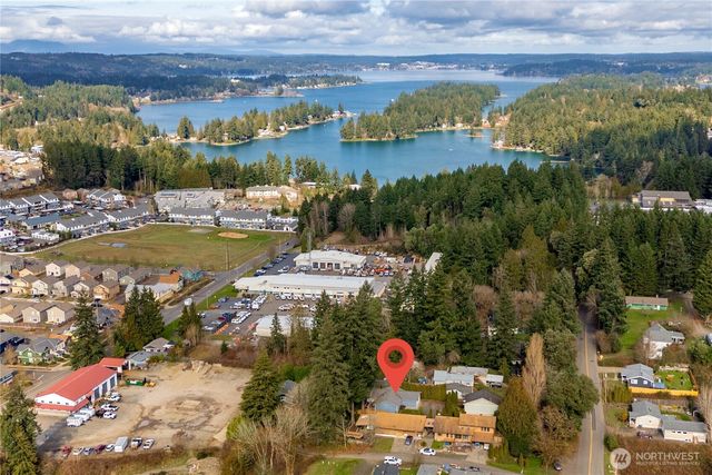 127 Bremerton Boulevard W, Bremerton, WA 98312