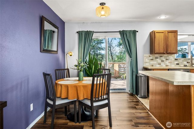 127 Bremerton Boulevard W, Bremerton, WA 98312