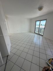2001 Bay Drive 301, Miami Beach, FL 33141