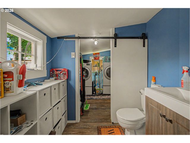 804 2ND Ave, Seaside, OR 97138
