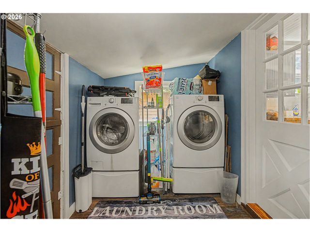 804 2ND Ave, Seaside, OR 97138