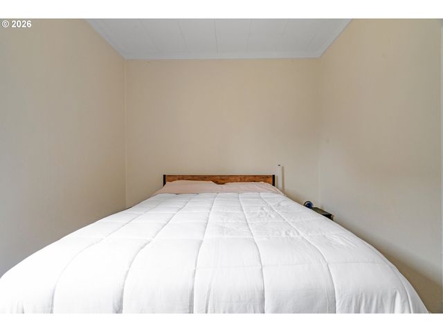 804 2ND Ave, Seaside, OR 97138