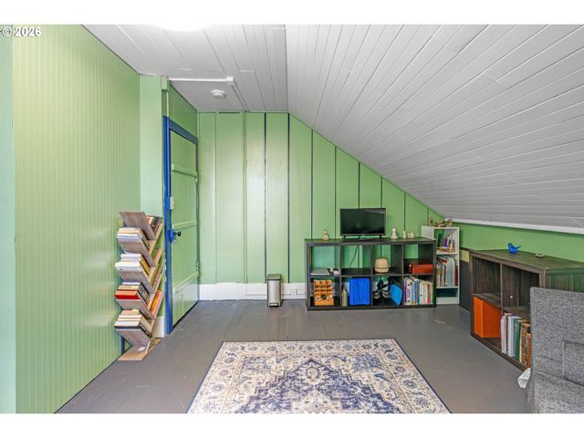 804 2ND Ave, Seaside, OR 97138