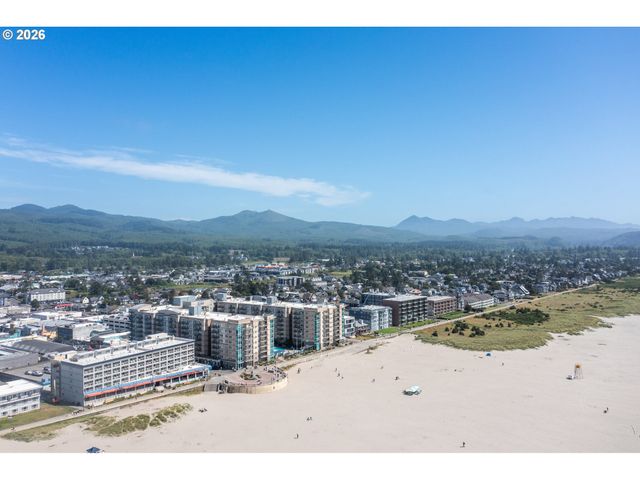 804 2ND Ave, Seaside, OR 97138