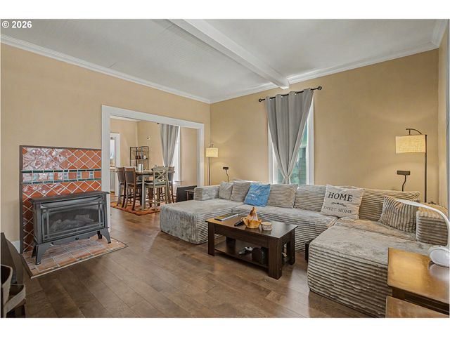 804 2ND Ave, Seaside, OR 97138
