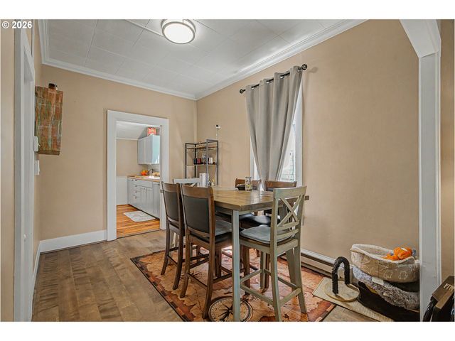 804 2ND Ave, Seaside, OR 97138