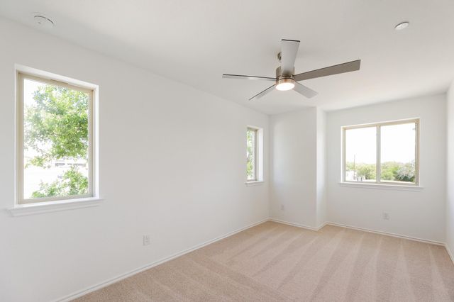 106 Tesla CIR, Round Rock, TX 78681