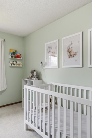 2044 Burke Avenue E, North Saint Paul, MN 55109