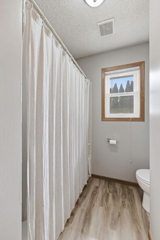 2044 Burke Avenue E, North Saint Paul, MN 55109