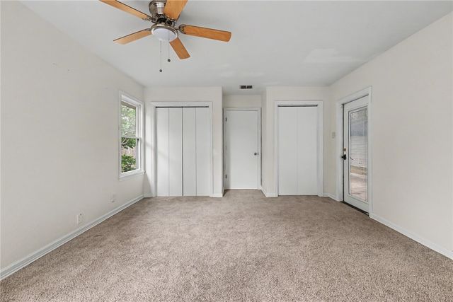 942 Delaine Dr, Corpus Christi, TX 78411
