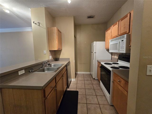 4207 S DALE MABRY HIGHWAY 8211, Tampa, FL 33611