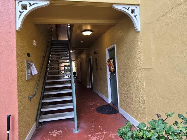 4207 S DALE MABRY HIGHWAY 8211, Tampa, FL 33611