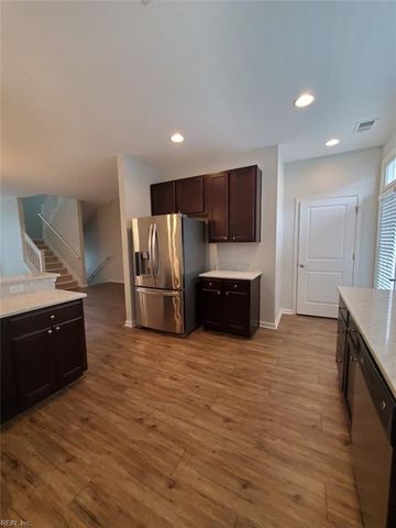 1801 Perla DR, Virginia Beach, VA 23456