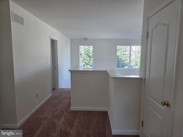 11 TANZANITE CT, Dover, DE 19904