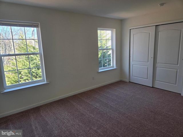 11 TANZANITE CT, Dover, DE 19904