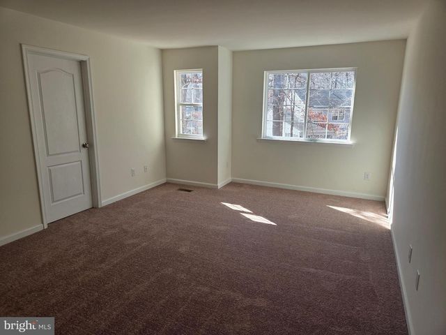 11 TANZANITE CT, Dover, DE 19904