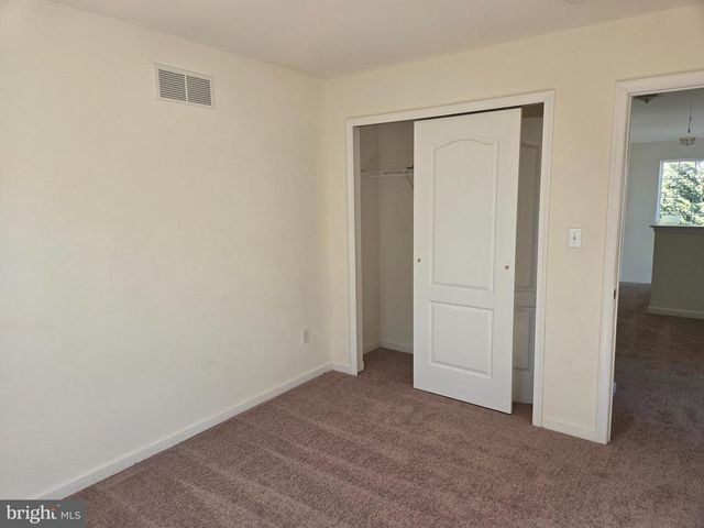 11 TANZANITE CT, Dover, DE 19904