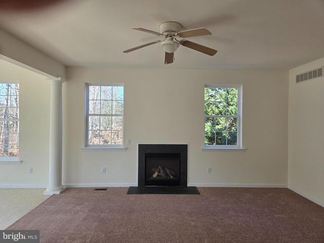 11 TANZANITE CT, Dover, DE 19904