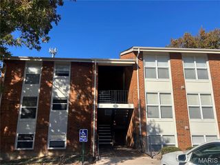 1951 Greenpoint Drive 103, Kirkwood, MO 63122